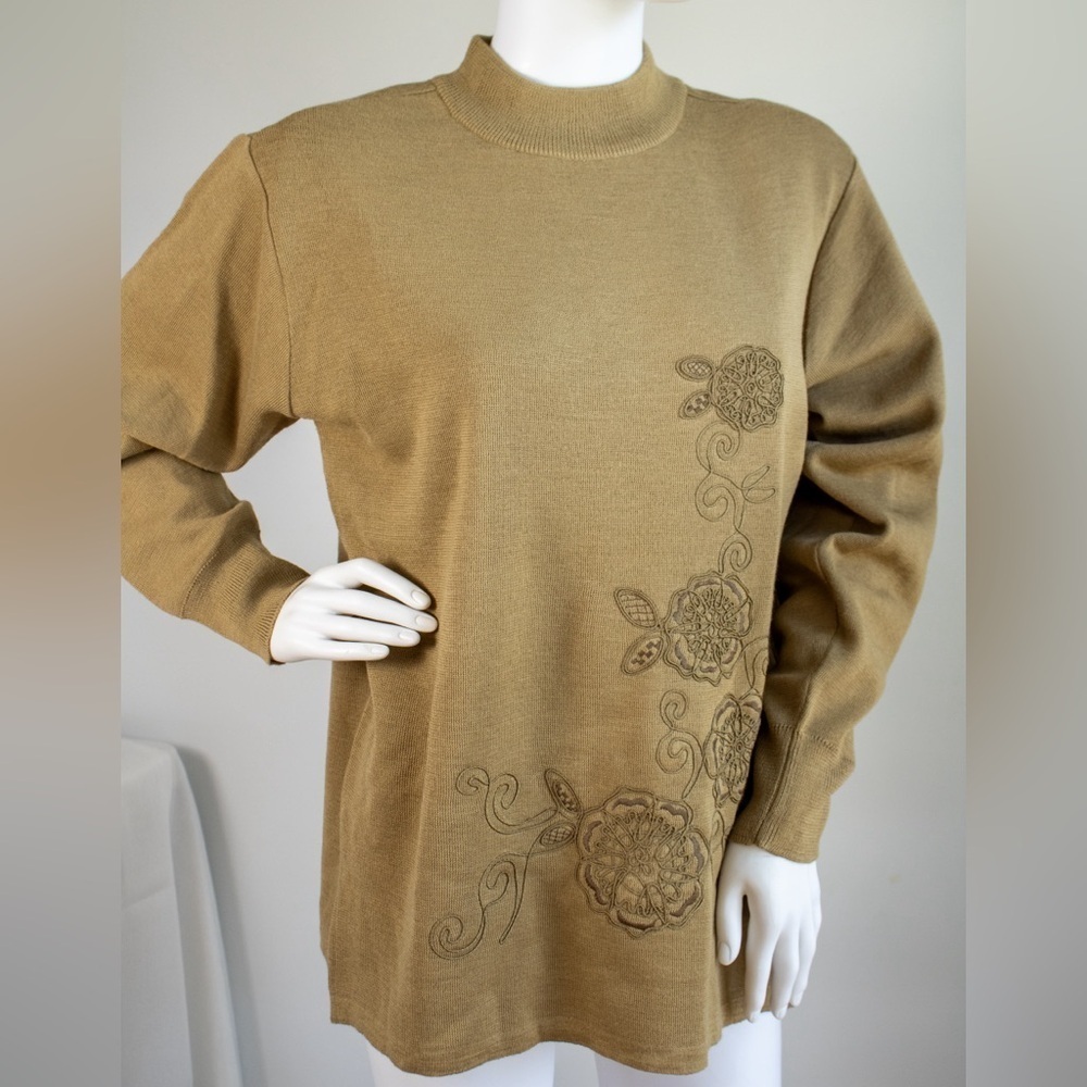 Autumn Creation Wool Blend Cord Embroidery Floral Pullover Women’s Sweater Large